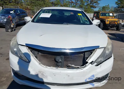 2014 Hyundai Sonata Se z USA, uszkodzony, nr VIN 5NPEC4ACXEH823882